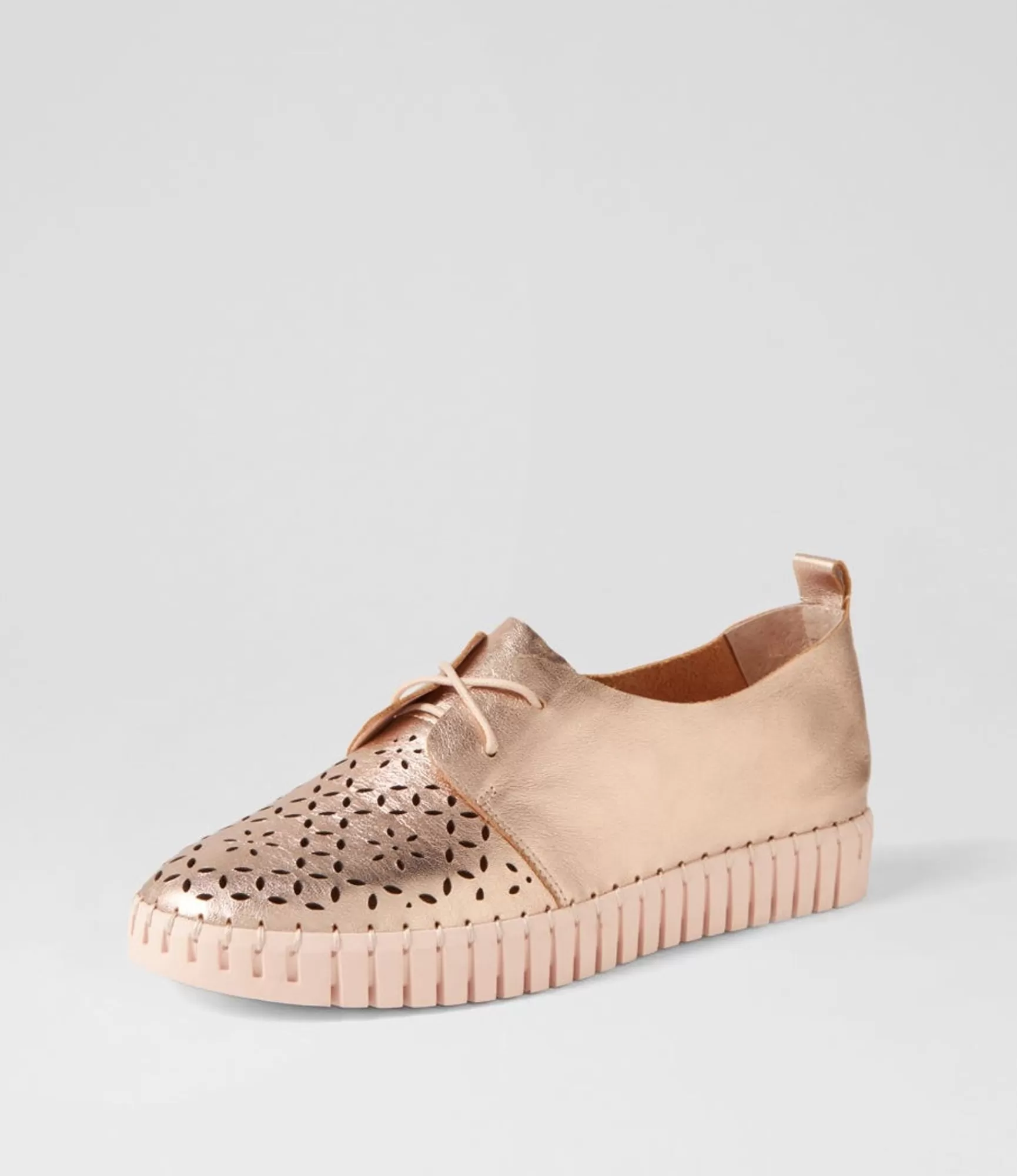 Discount Midas Shoes Hexxie Rose Gold Nude Leather Sneakers